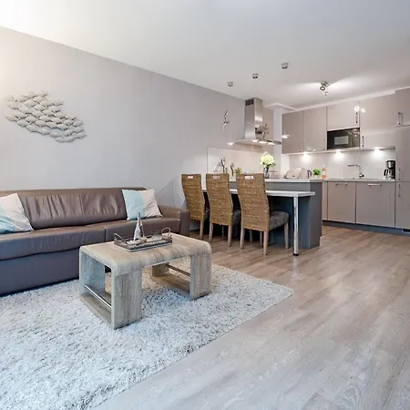 Esprit 5 Apartment